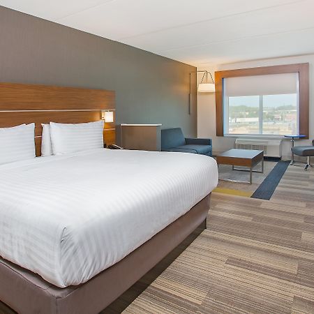 Holiday Inn Express & Suites Covington By Ihg Exteriör bild