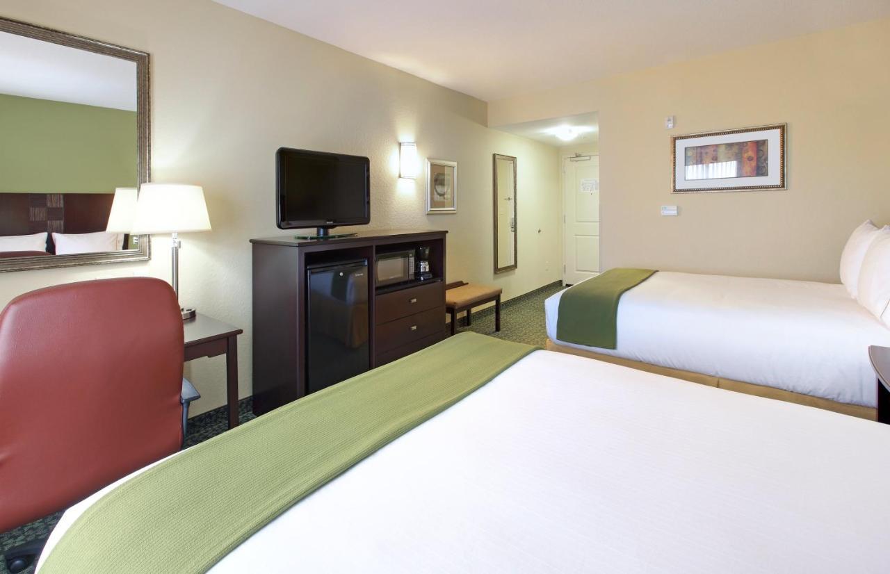 Holiday Inn Express & Suites Covington By Ihg Exteriör bild