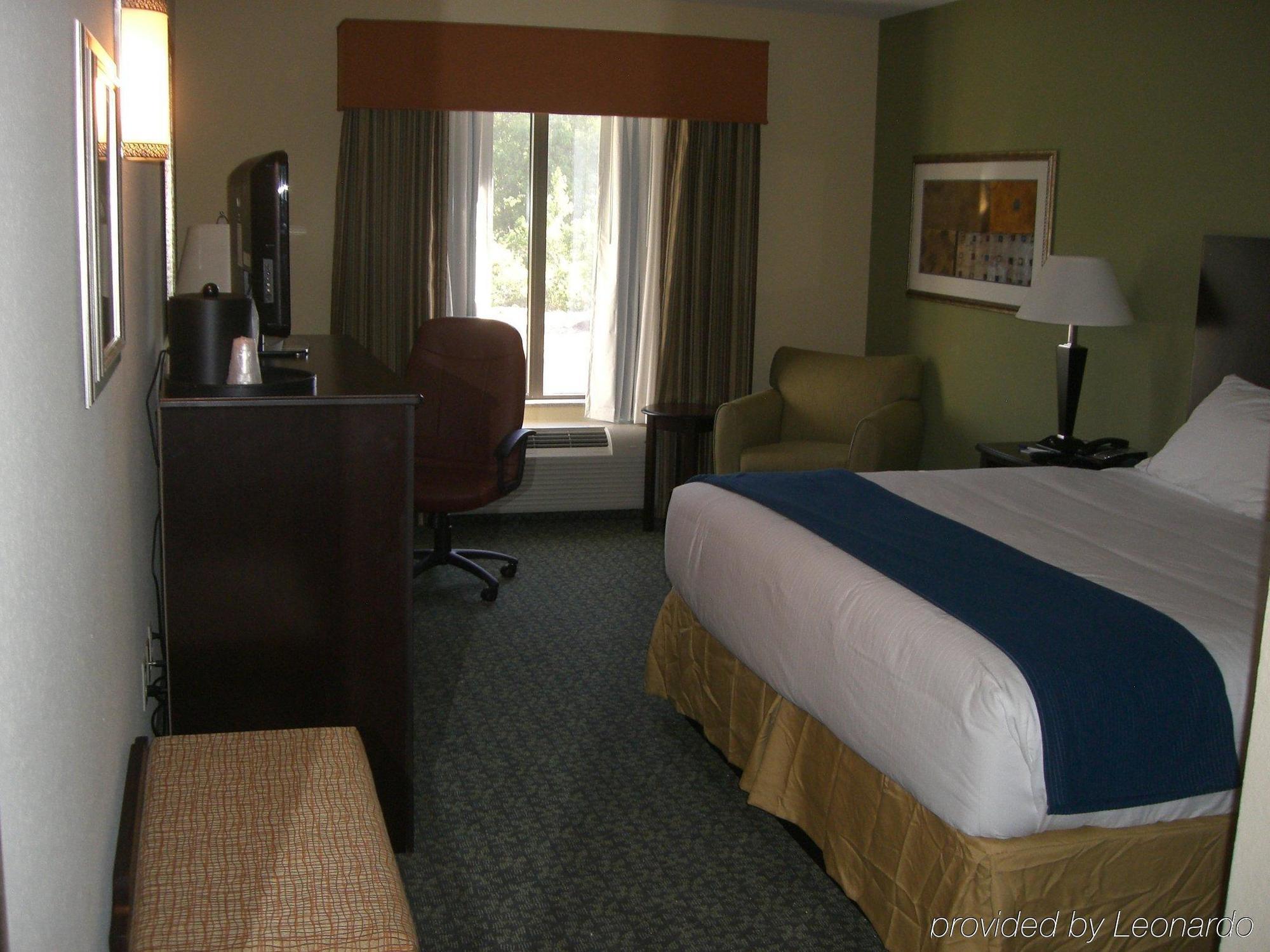 Holiday Inn Express & Suites Covington By Ihg Exteriör bild
