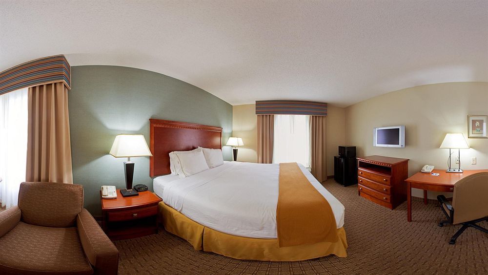 Holiday Inn Express & Suites Covington By Ihg Exteriör bild