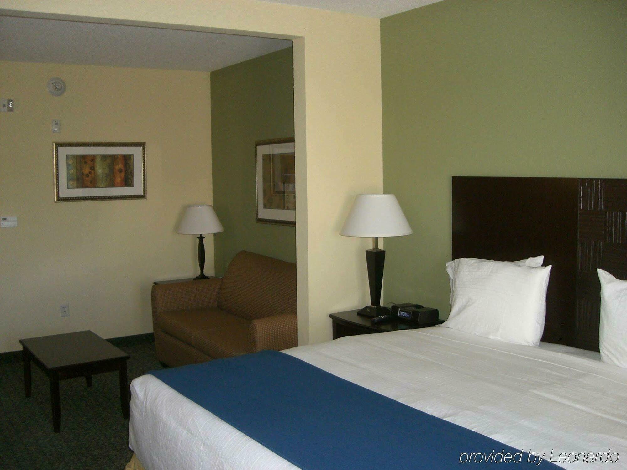 Holiday Inn Express & Suites Covington By Ihg Rum bild